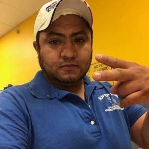 Meet your Posher, Julio